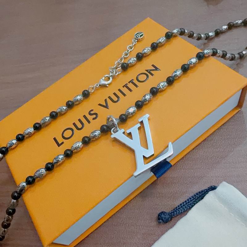 LV Necklace 12yxx151 (5)