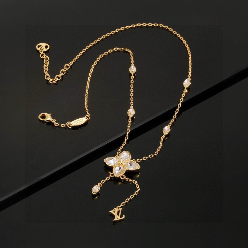 LV Necklace 12yxx154 (2)
