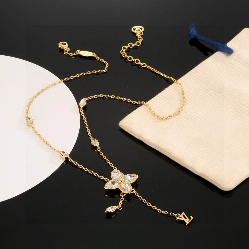 LV Necklace 12yxx154 (3)