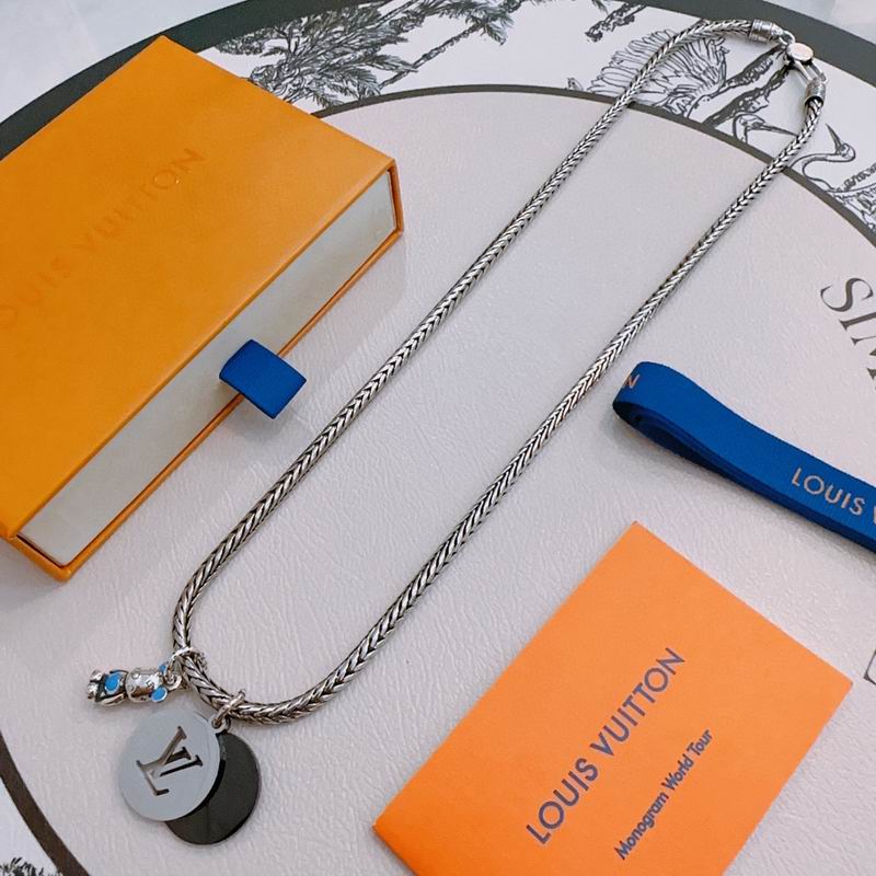 LV Necklace 12yxx155 (3)
