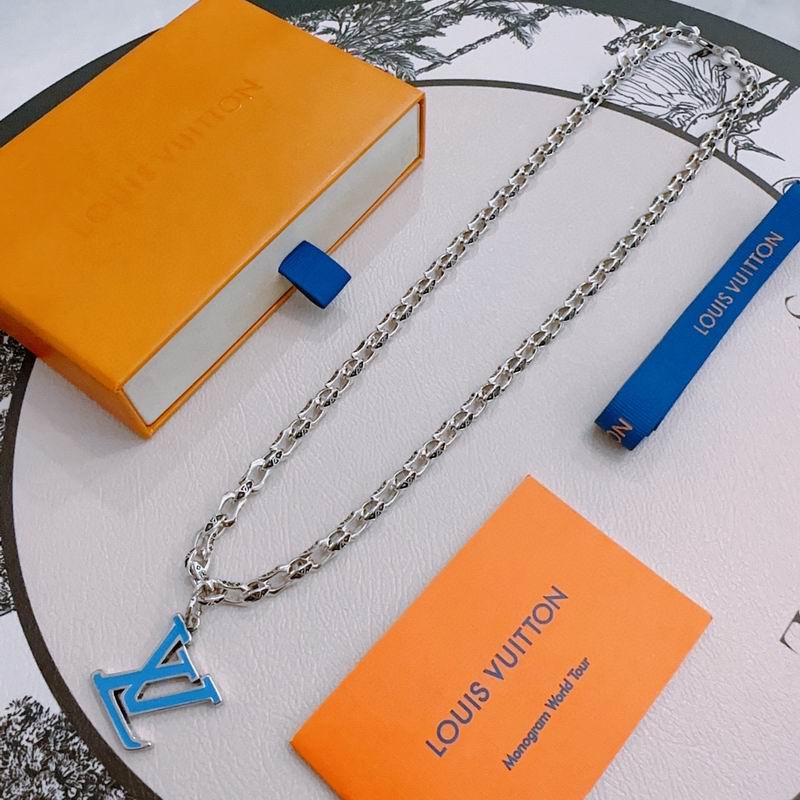 LV Necklace 12yxx156 (2)