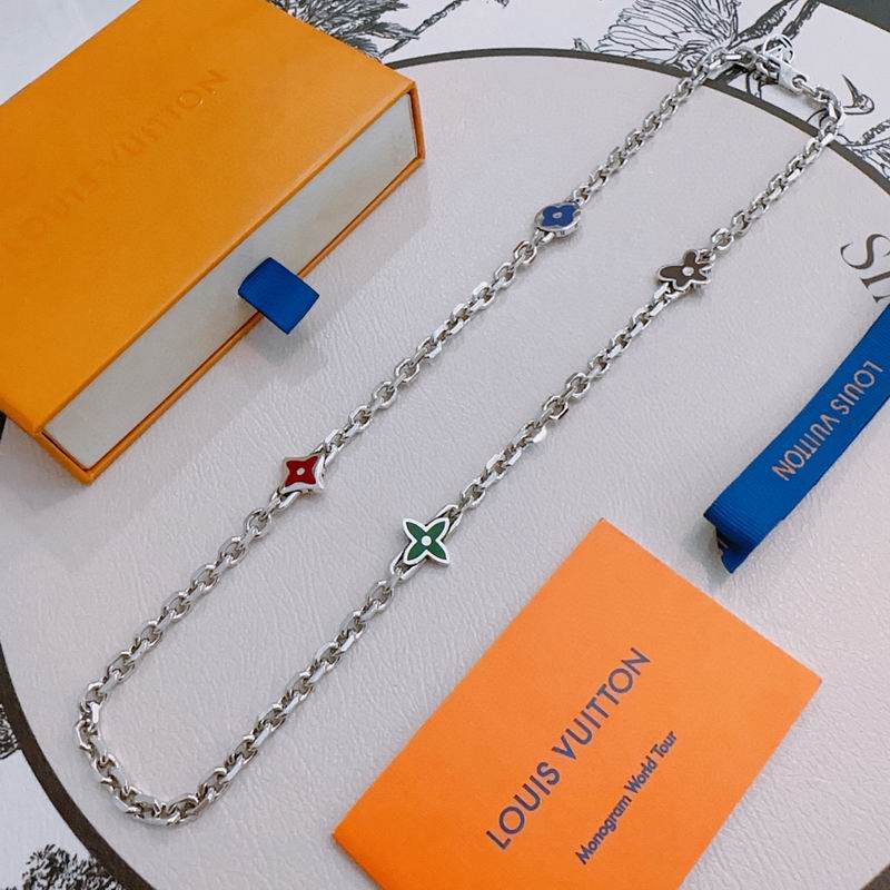 LV Necklace 12yxx158 (3)