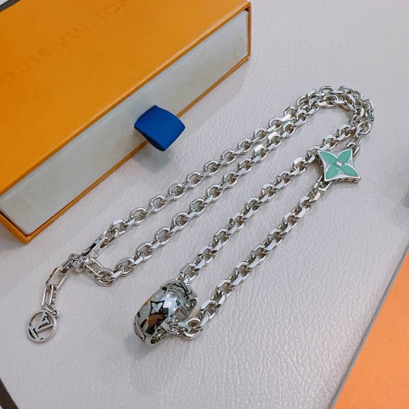 LV Necklace 12yxx159 (1)