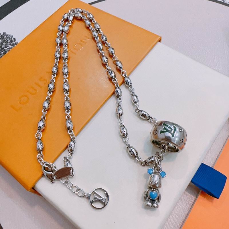 LV Necklace 12yxx162 (1)