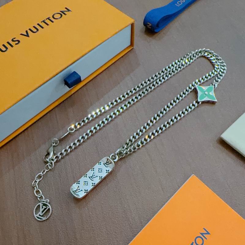 LV Necklace 12yxx165 (3)