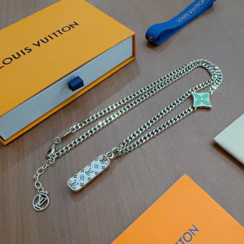 LV Necklace 12yxx165 (6)