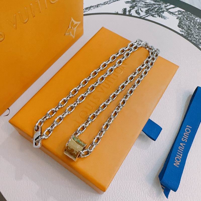 LV Necklace 12yxx171 (5)