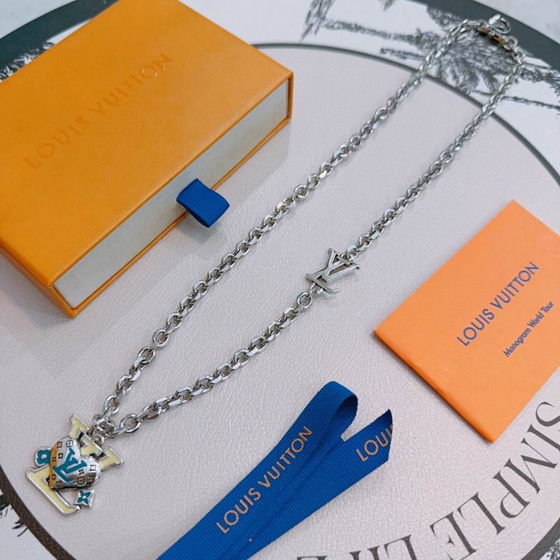LV Necklace 12yxx179 (1)