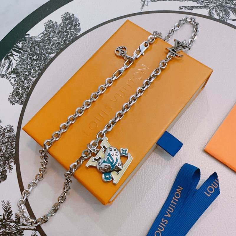 LV Necklace 12yxx179 (3)