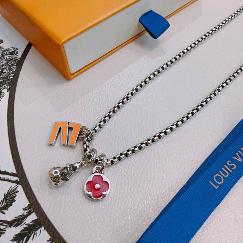 LV Necklace 12yxx181 (4)
