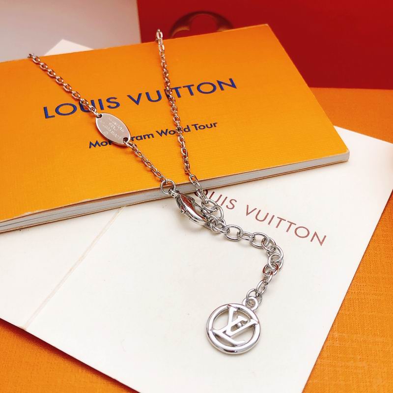 LV Necklace 12yxx182 (13)