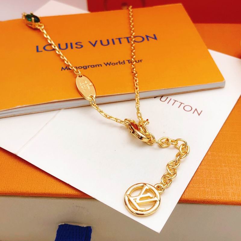 LV Necklace 12yxx182 (4)