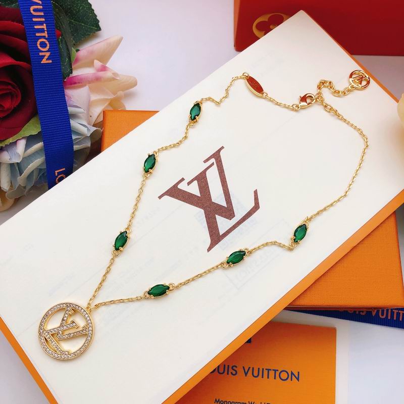 LV Necklace 12yxx182 (7)