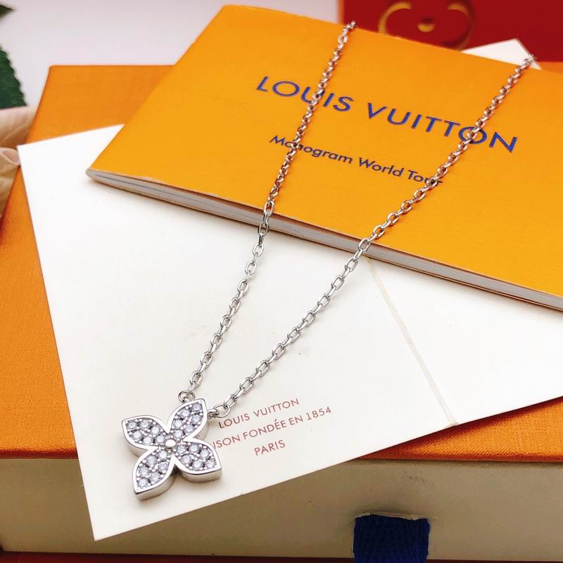 LV Necklace 12yxx183 (9)