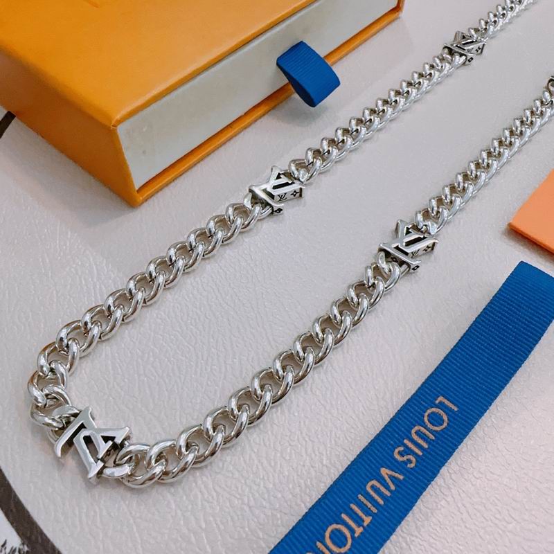 LV Necklace 12yxx184 (6)