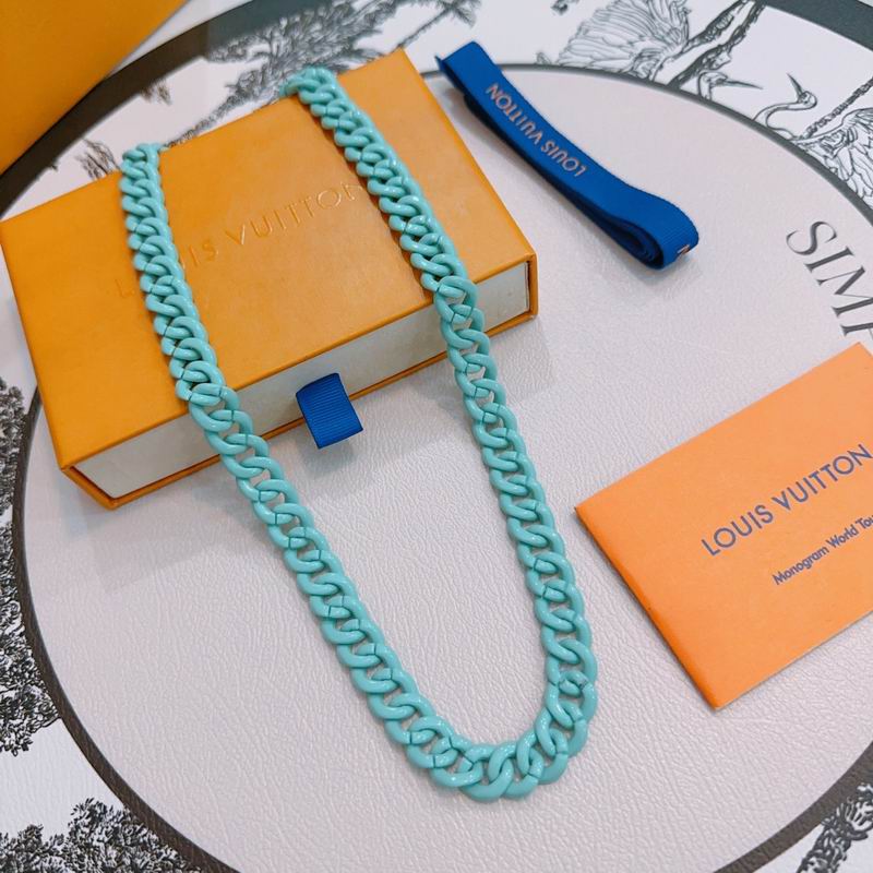 LV Necklace 12yxx185 (4)