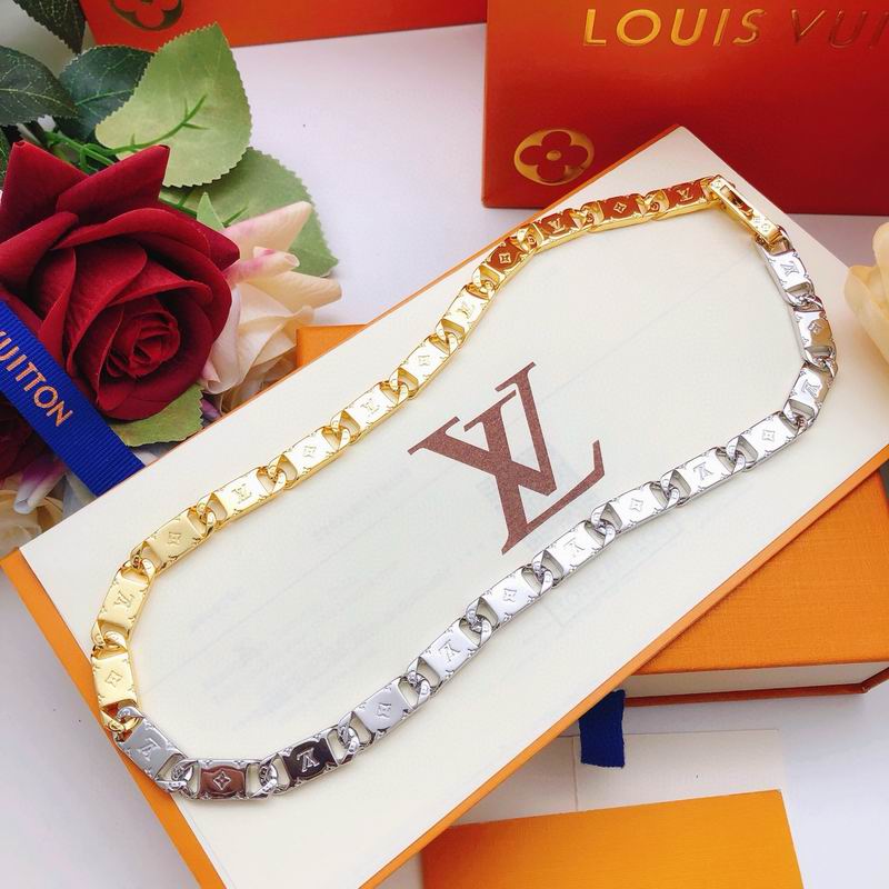 LV Necklace 12yxx192 (2)