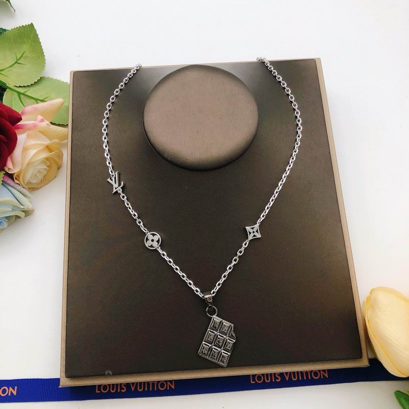 LV Necklace 12yxx194 (8)