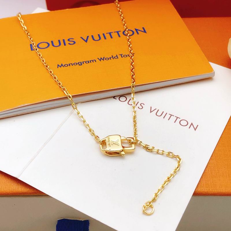 LV Necklace 12yxx199 (3)