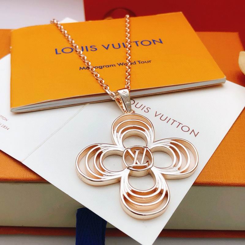 LV Necklace 12yxx200 (2)