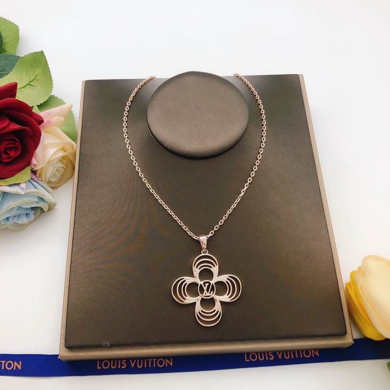 LV Necklace 12yxx200 (7)