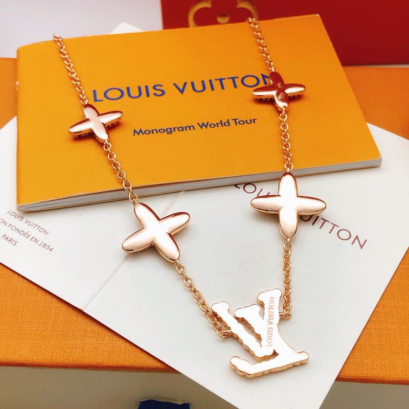 LV Necklace 12yxx202 (2)