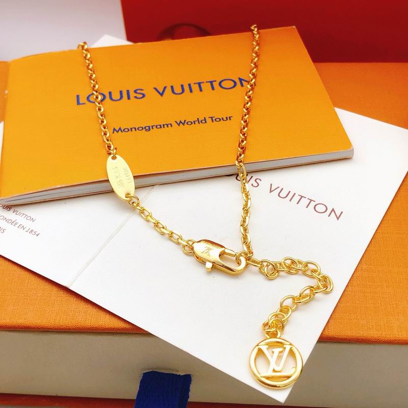 LV Necklace 12yxx203 (12)