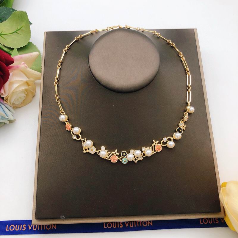 LV Necklace 12yxx204 (7)