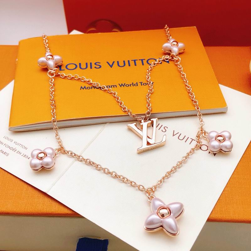 LV Necklace 12yxx205 (18)