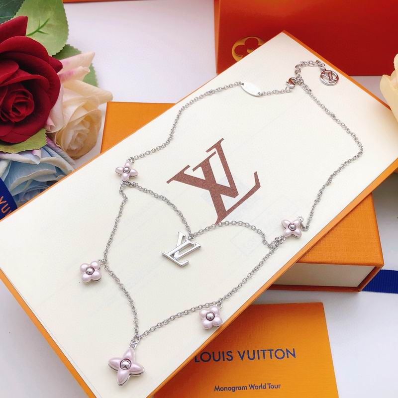 LV Necklace 12yxx205 (8)