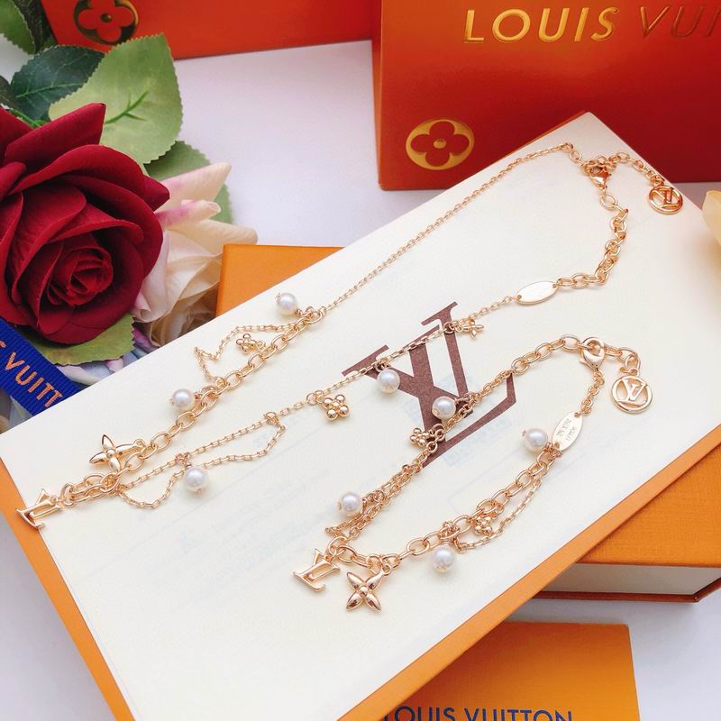 LV Necklace 12yxx207 (15)