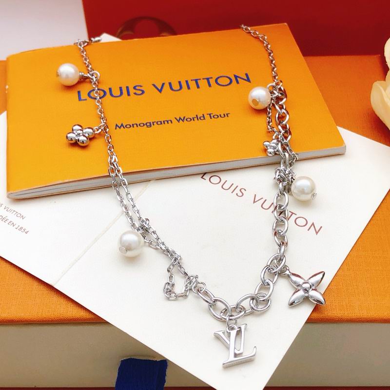 LV Necklace 12yxx207 (3)