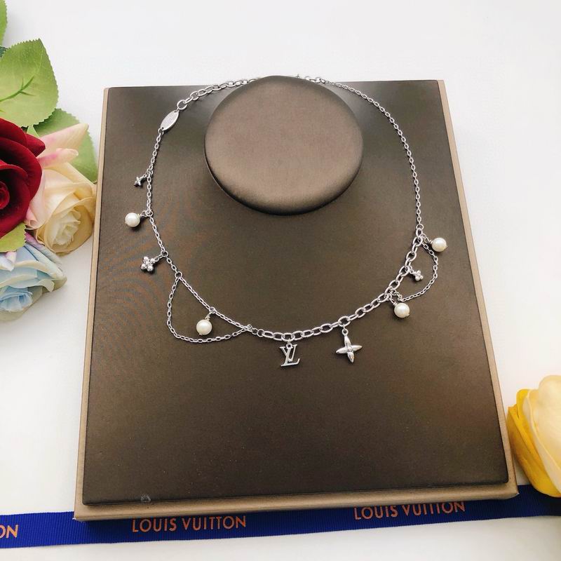 LV Necklace 12yxx207 (7)