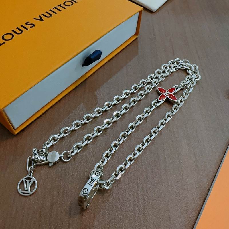 LV Necklace 12yxx212 (4)