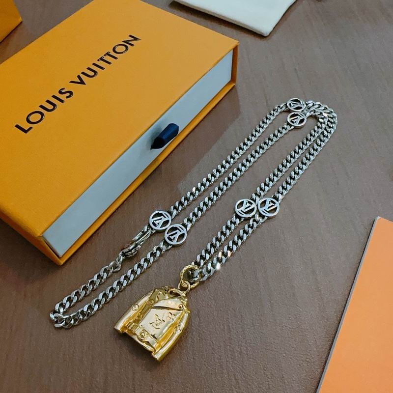 LV Necklace 12yxx213 (4)