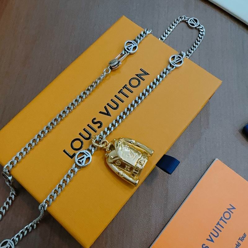 LV Necklace 12yxx213 (6)