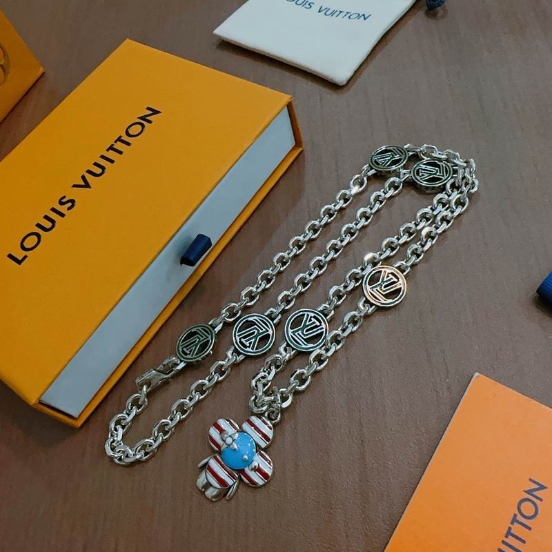 LV Necklace 12yxx214 (3)