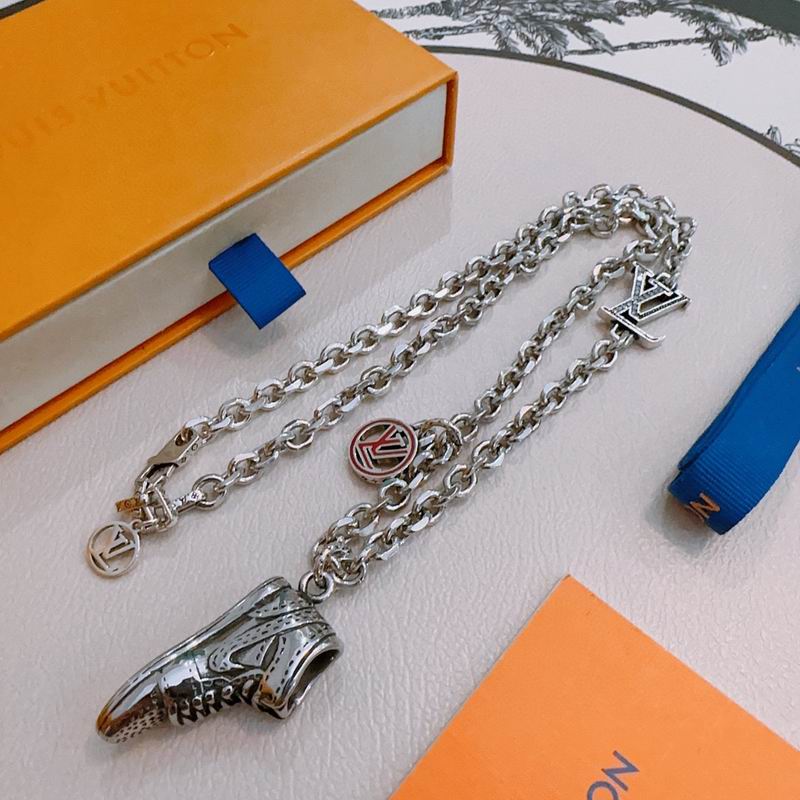 LV Necklace 12yxx227 (2)