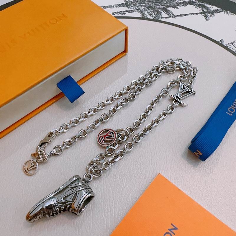LV Necklace 12yxx227 (3)