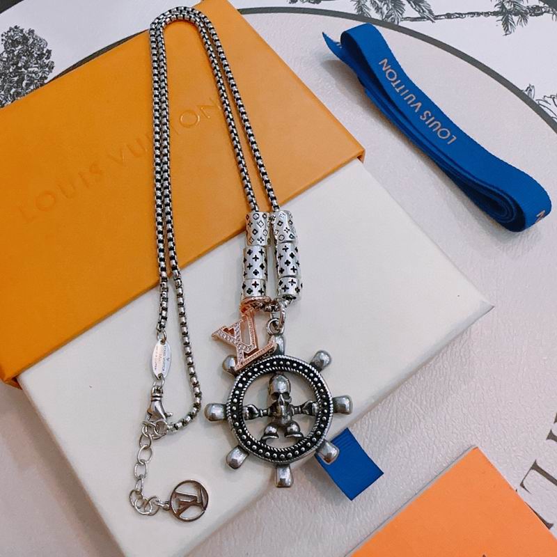 LV Necklace 12yxx228 (2)