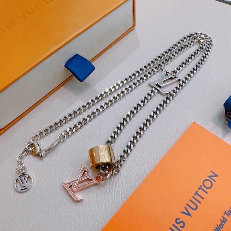 LV Necklace 12yxx232 (2)