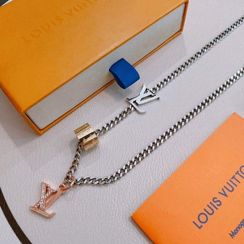 LV Necklace 12yxx232 (3)