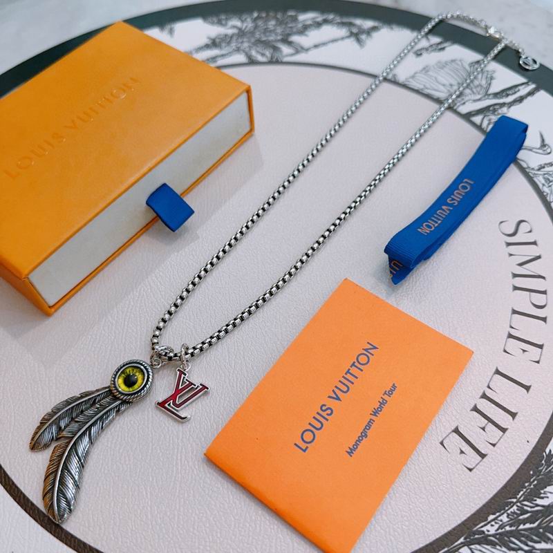 LV Necklace 12yxx233 (2)