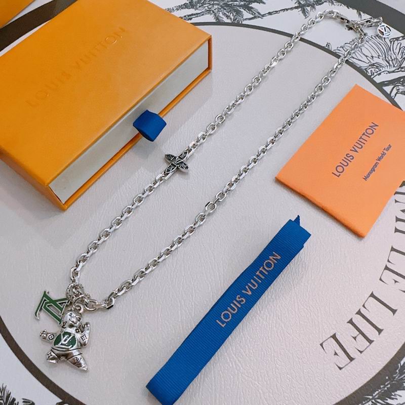 LV Necklace 12yxx234 (2)