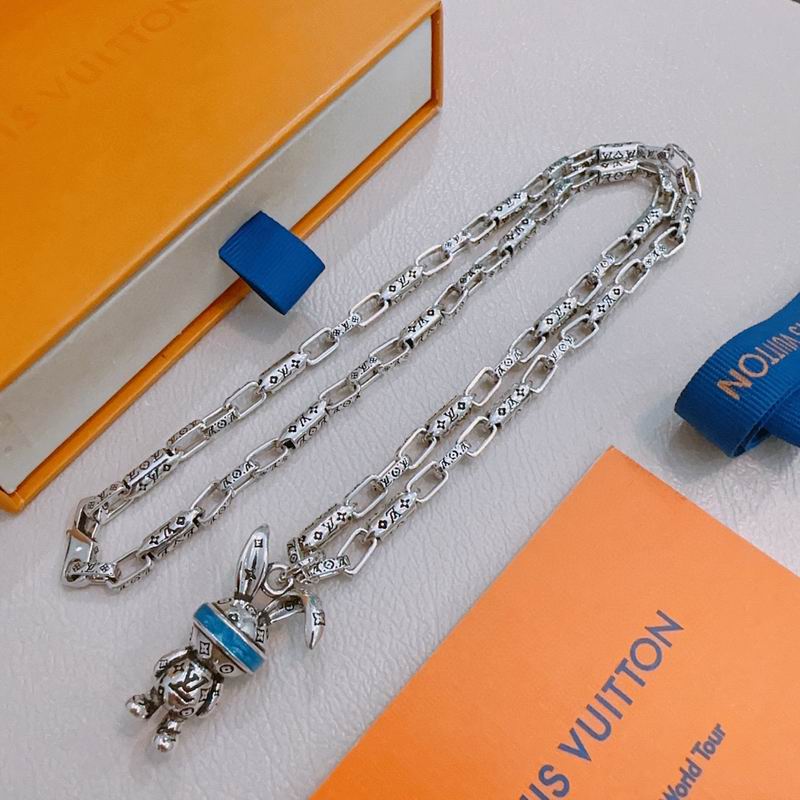 LV Necklace 12yxx237 (2)