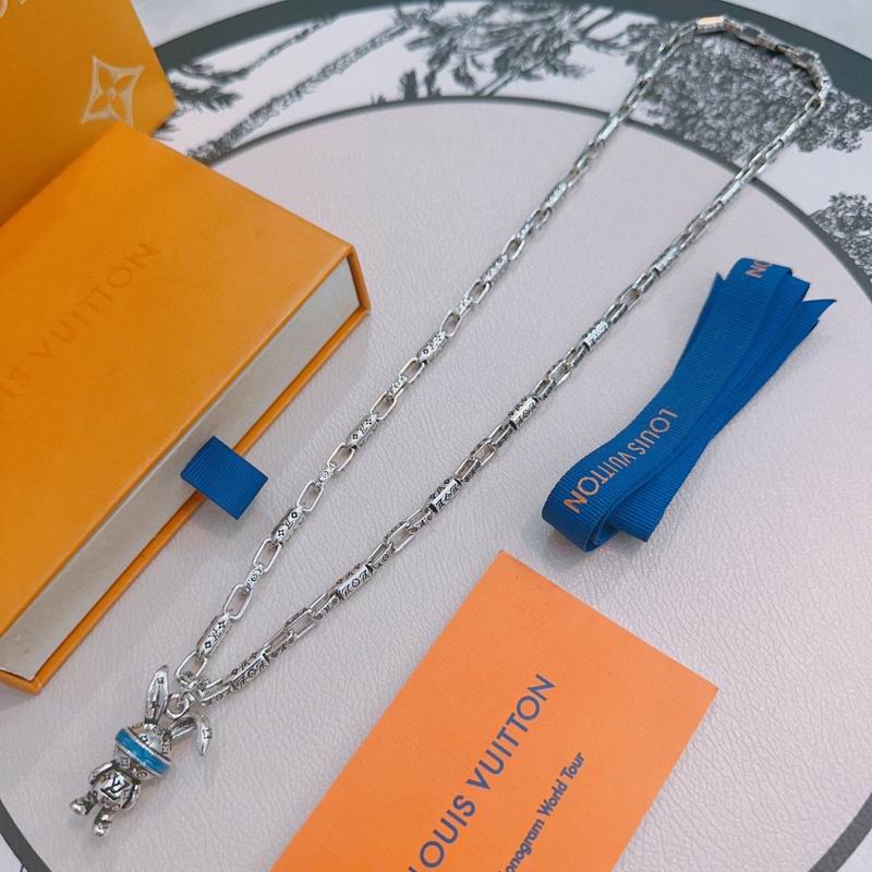 LV Necklace 12yxx237 (3)