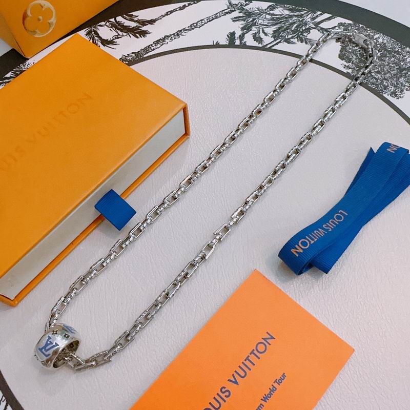LV Necklace 12yxx238 (2)