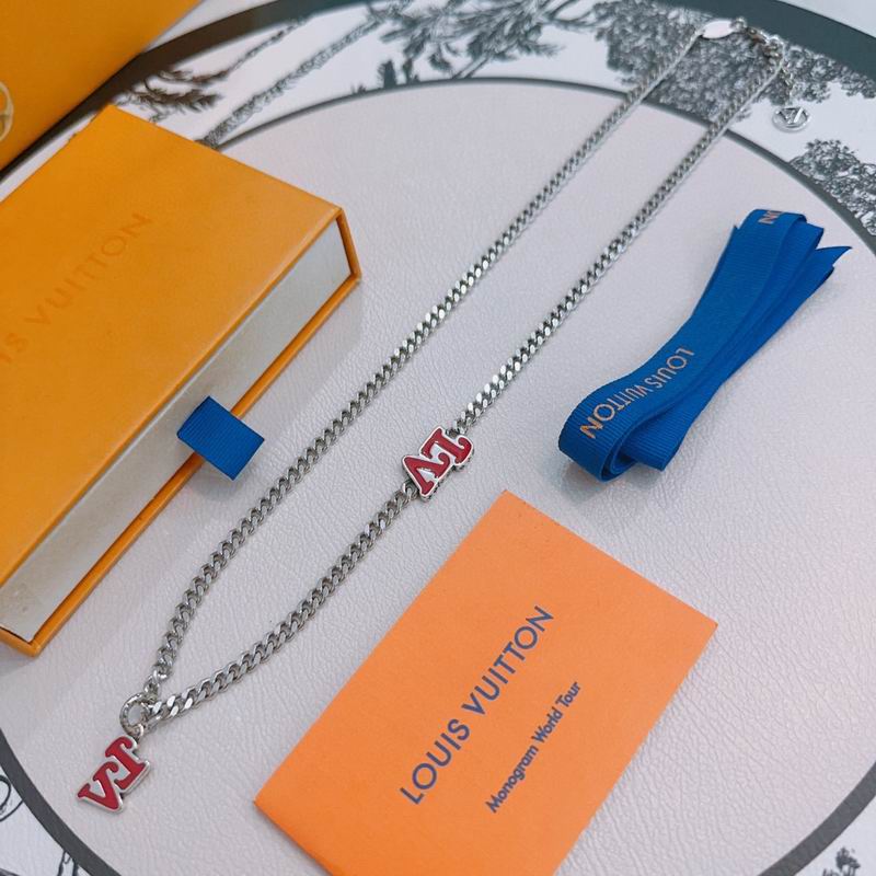 LV Necklace 12yxx240 (2)