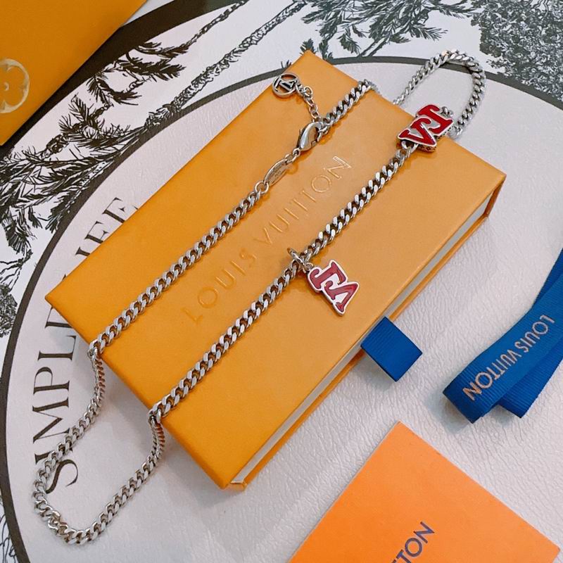 LV Necklace 12yxx240 (6)