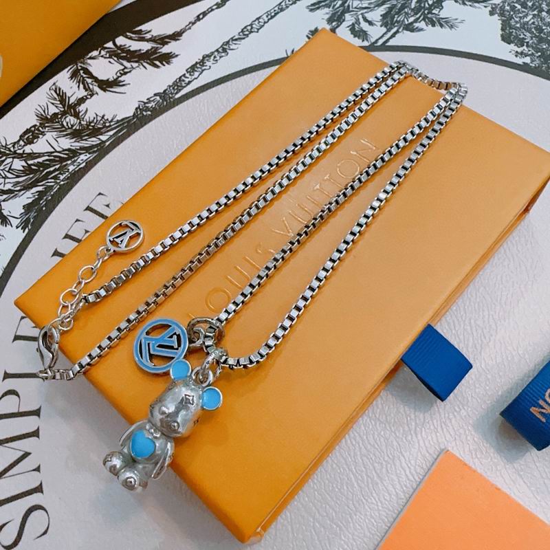 LV Necklace 12yxx241 (3)